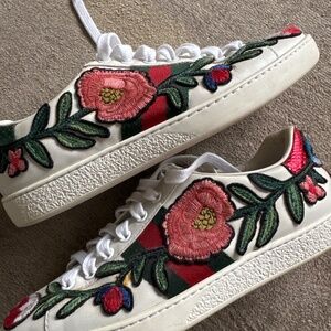 Gucci sneakers